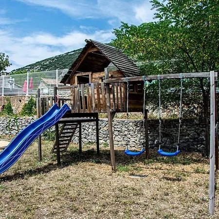 Holiday home Mas De Caractere En Zone Natura 2000 Avec Jacuzzi Et Hammam *